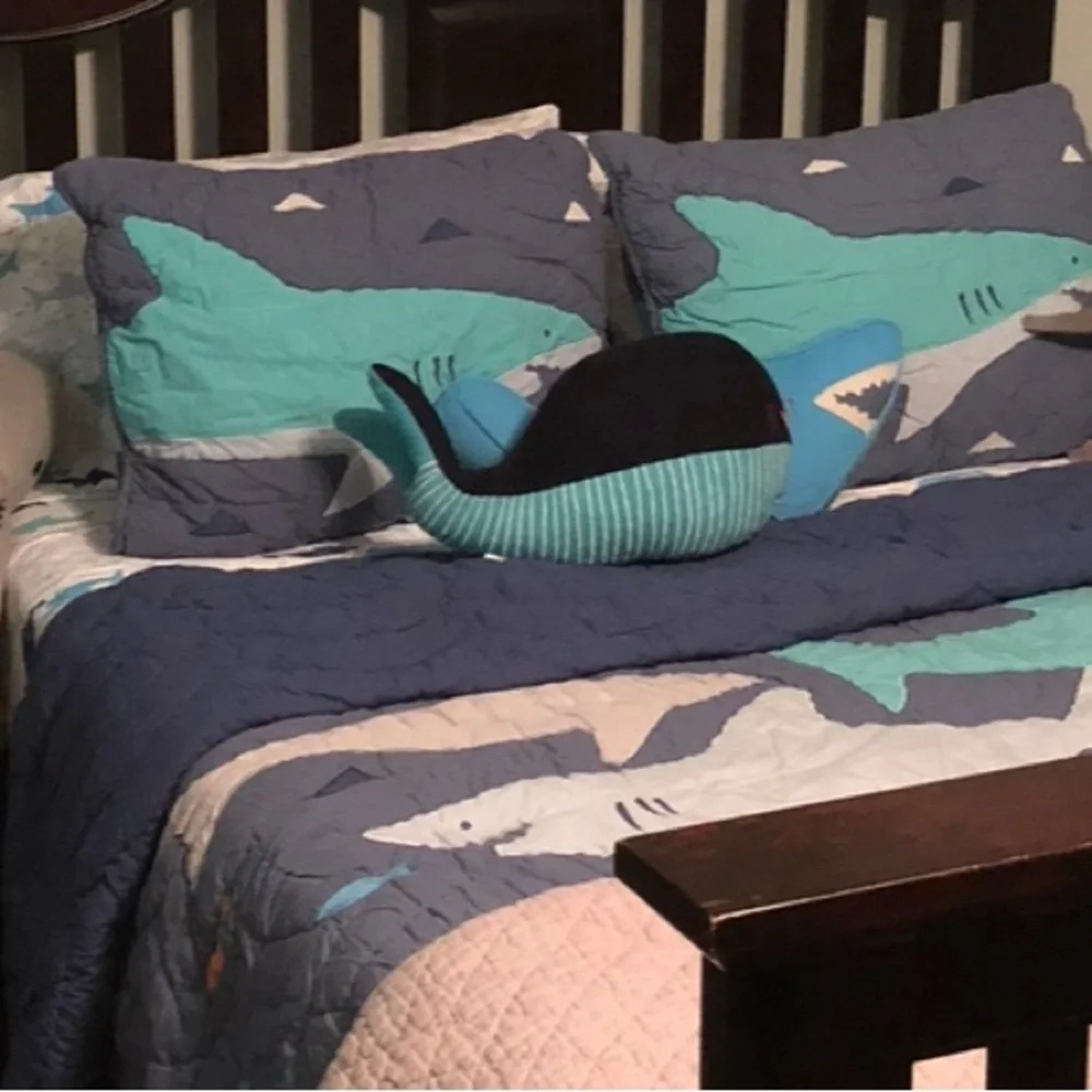 KIDS THE LAND OF NOD SHARK BAIT COTTON SHAM - STANDARD SIZE - 1 SHAM